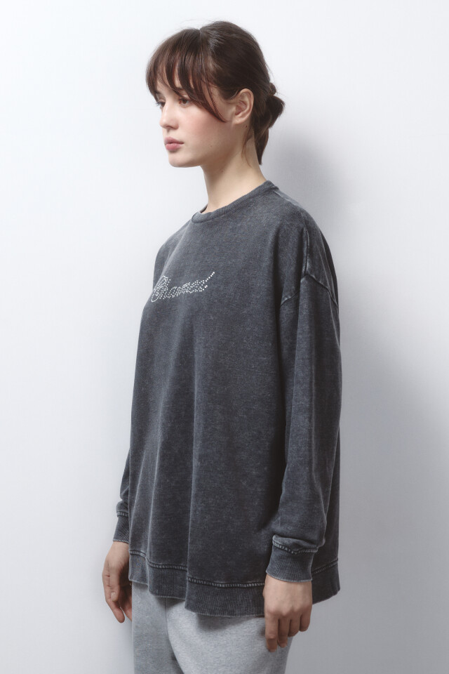 Свитшот oversize с вареным эффектом и стразами - цвет розовый - 3