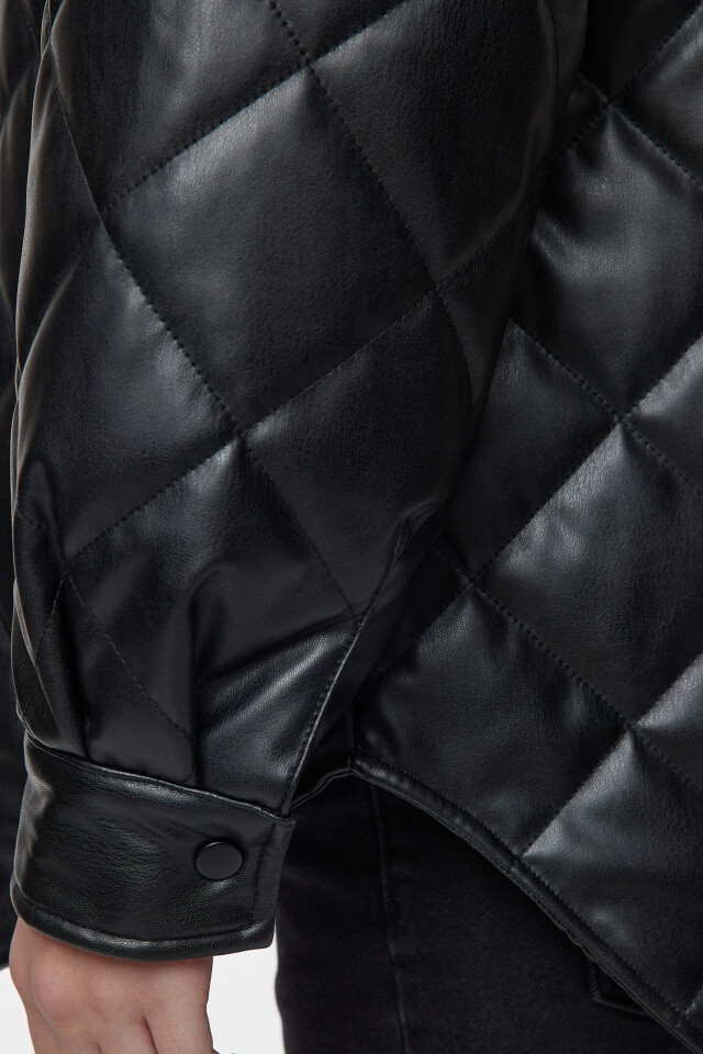 Куртка-рубашка oversize стеганая - цвет черный - 6