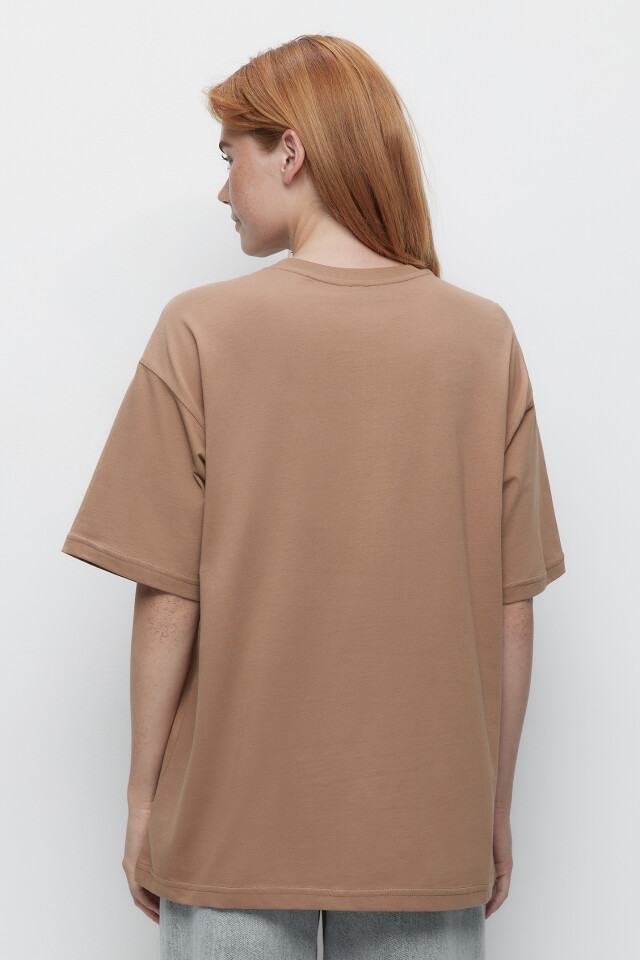 Футболка oversize хлопковая с принтом-вышивкой - цвет коричневый - 3