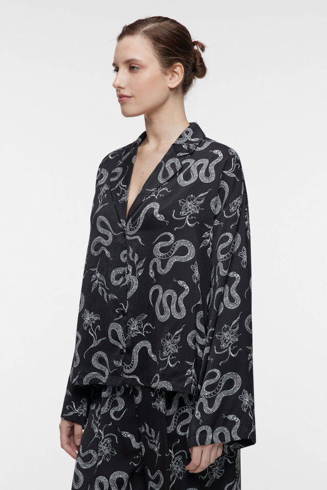 Блузка oversize домашняя сатиновая с длинным рукавом - цвет мультиколор - 3