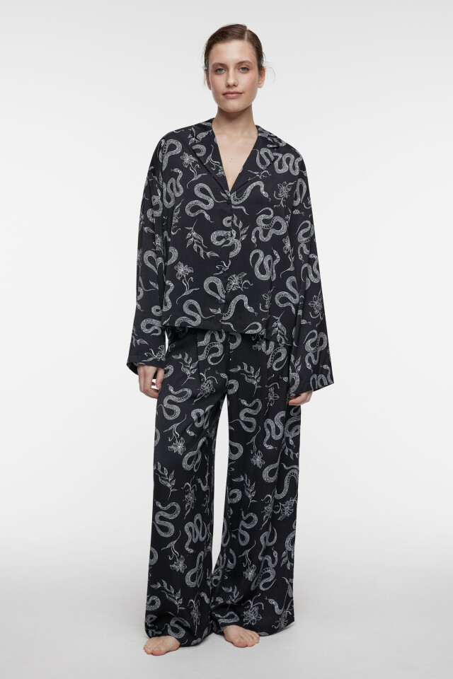 Блузка oversize домашняя сатиновая с длинным рукавом - цвет мультиколор - 1