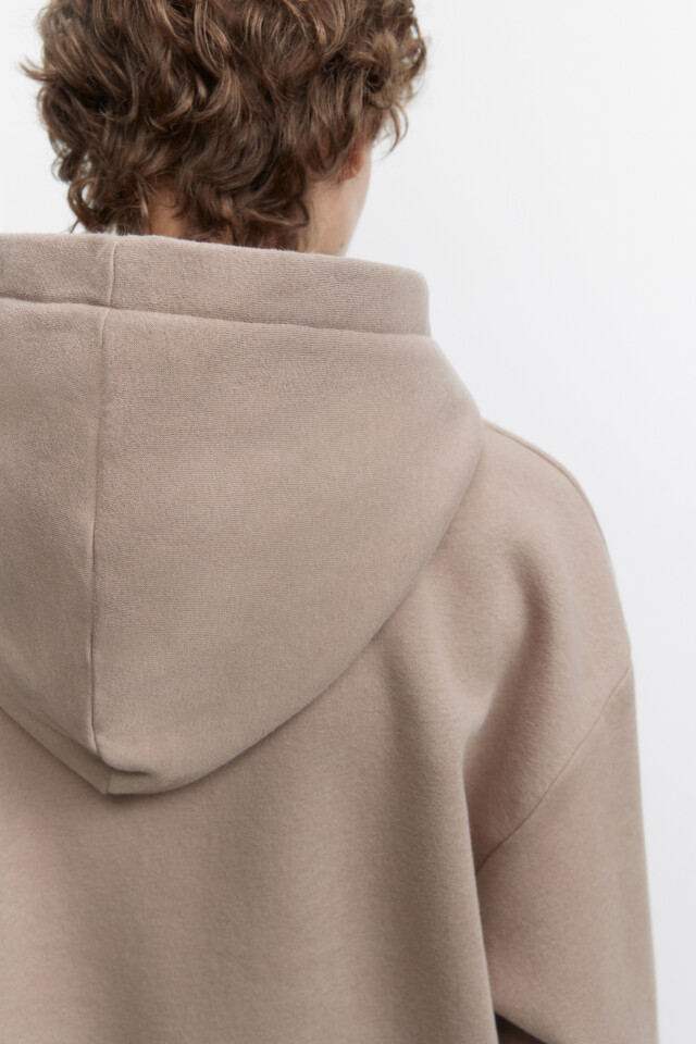 Худи oversize утепленная с капюшоном и карманом - цвет бежевый - 7