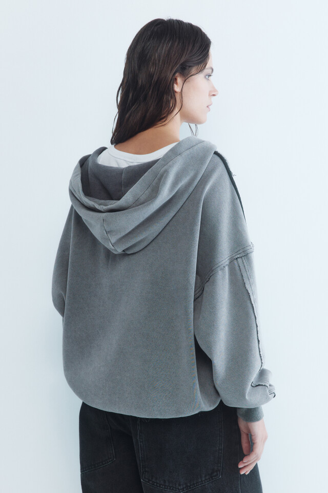 Толстовка на молнии oversize с вареным эффектом - цвет серый - 5