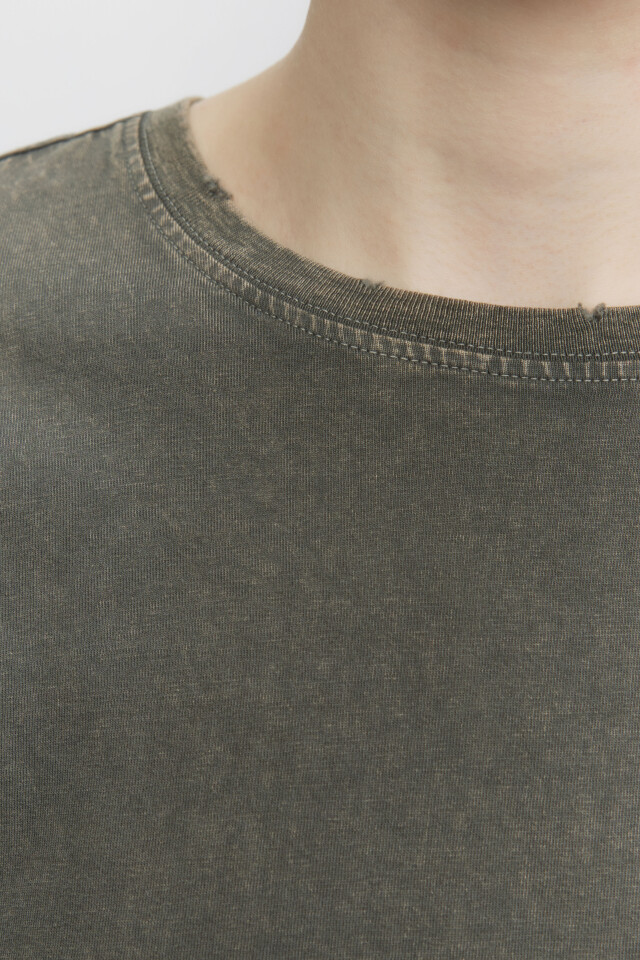 Футболка oversize рваная с вареным эффектом - цвет зеленый - 6