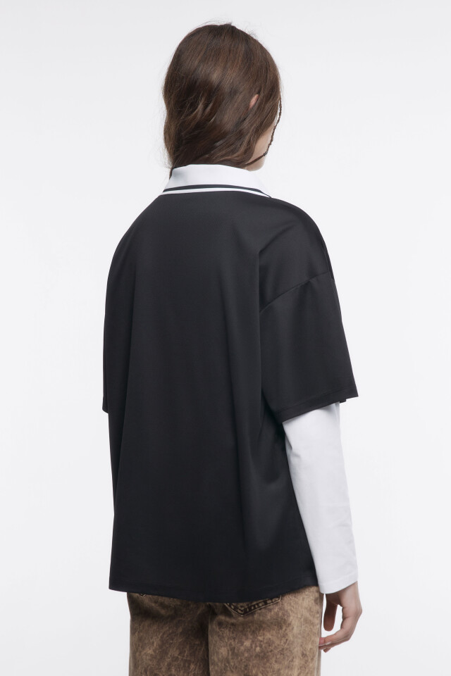 Футболка oversize с воротником-поло и принтом - цвет черный - 4