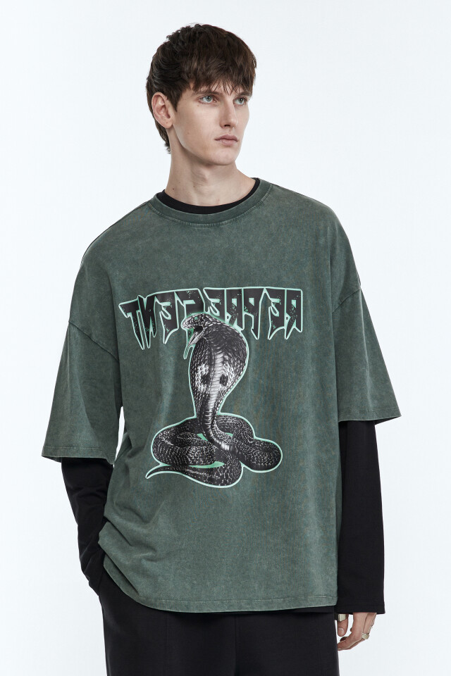 Футболка oversize вареная с принтом - цвет зеленый - 4