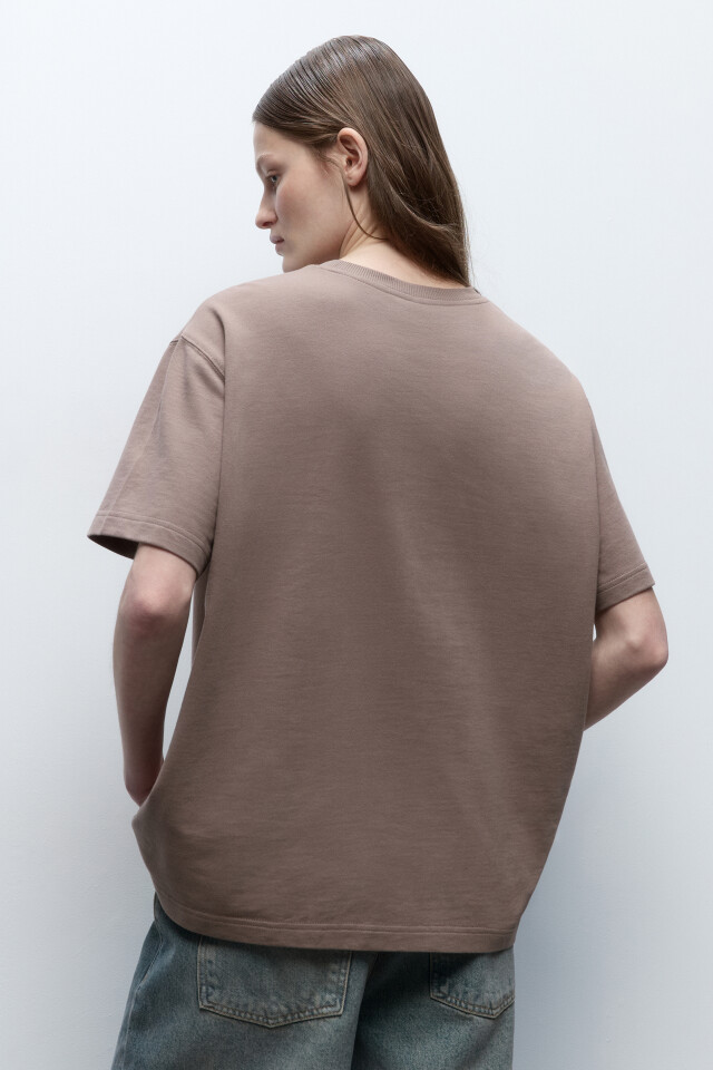 Футболка oversize однотонная из футера - цвет бежевый - 4