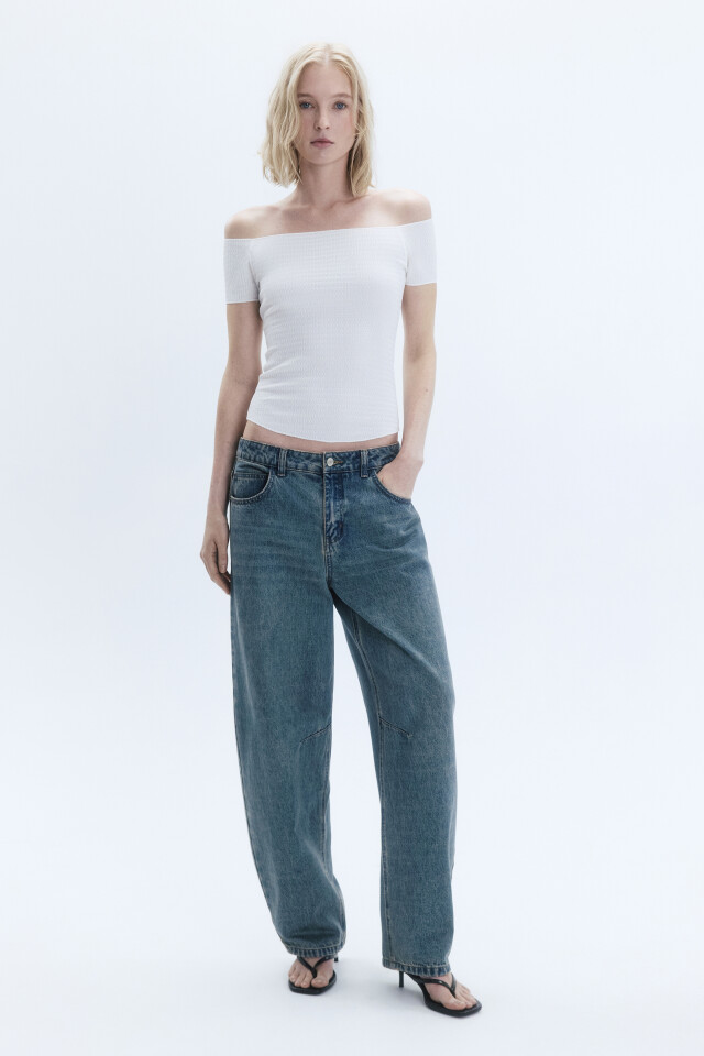 Топ off-shoulders из фактурной ткани - цвет белый - 5