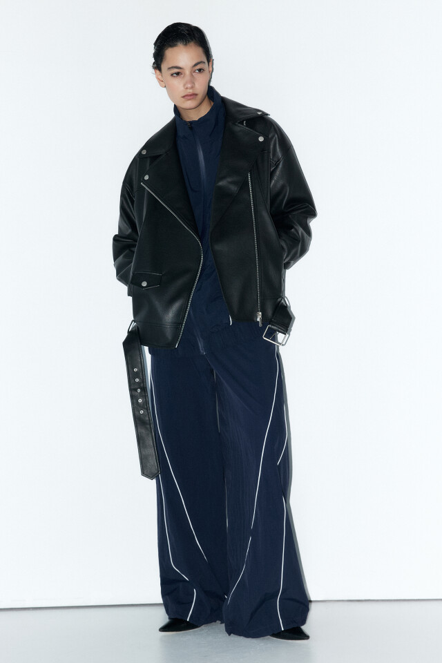 Куртка-косуха oversize с ремнем - цвет черный - 5