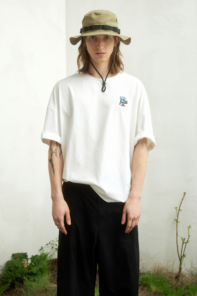 Футболка oversize с вареным эффектом и принтом - цвет белый - 8