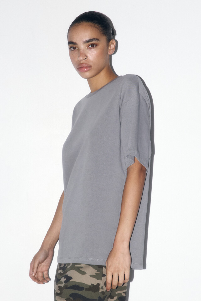 Футболка oversize из плотного трикотажа - цвет серый - 4