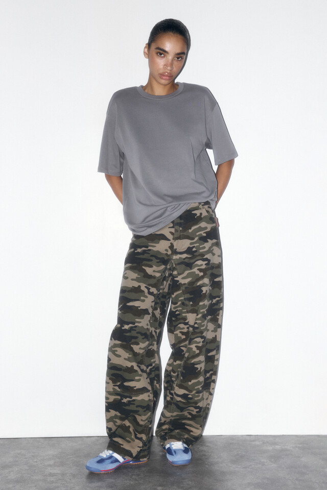 Футболка oversize из плотного трикотажа - цвет серый - 6