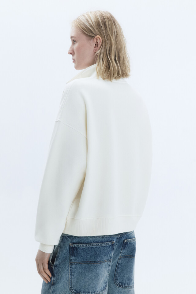 Свитшот half-zip с воротником-стойкой - цвет молочный - 5