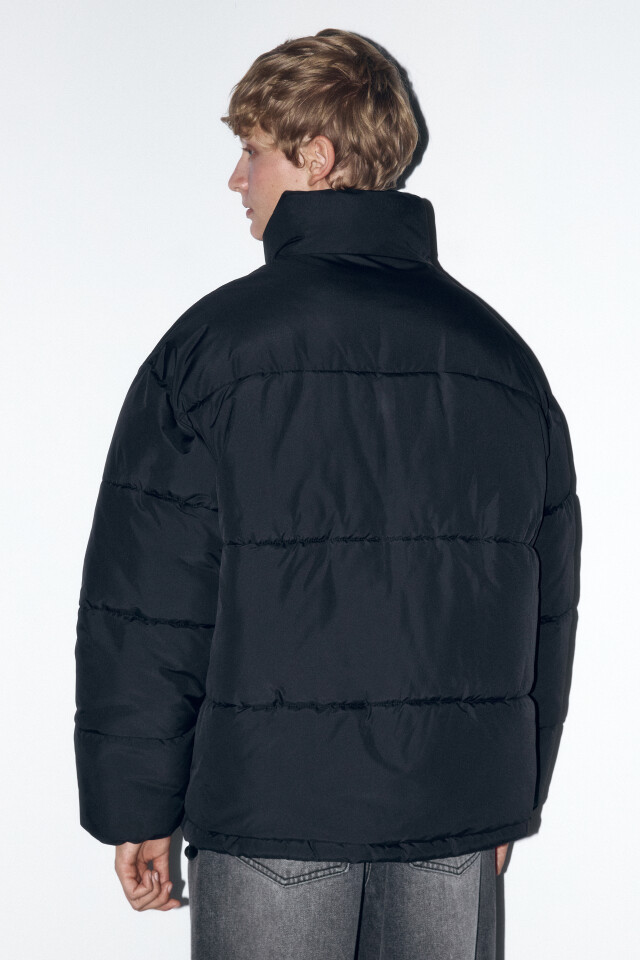 Куртка oversize стеганая с воротником-стойкой - цвет черный - 4