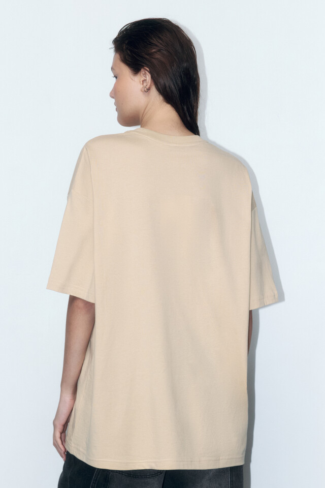 Футболка oversize с принтом и надписями - цвет бежевый - 4