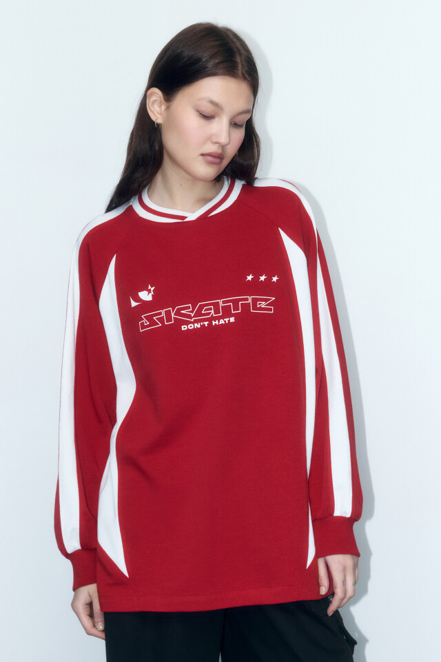Лонгслив oversize в спортивном стиле - цвет красный - 2