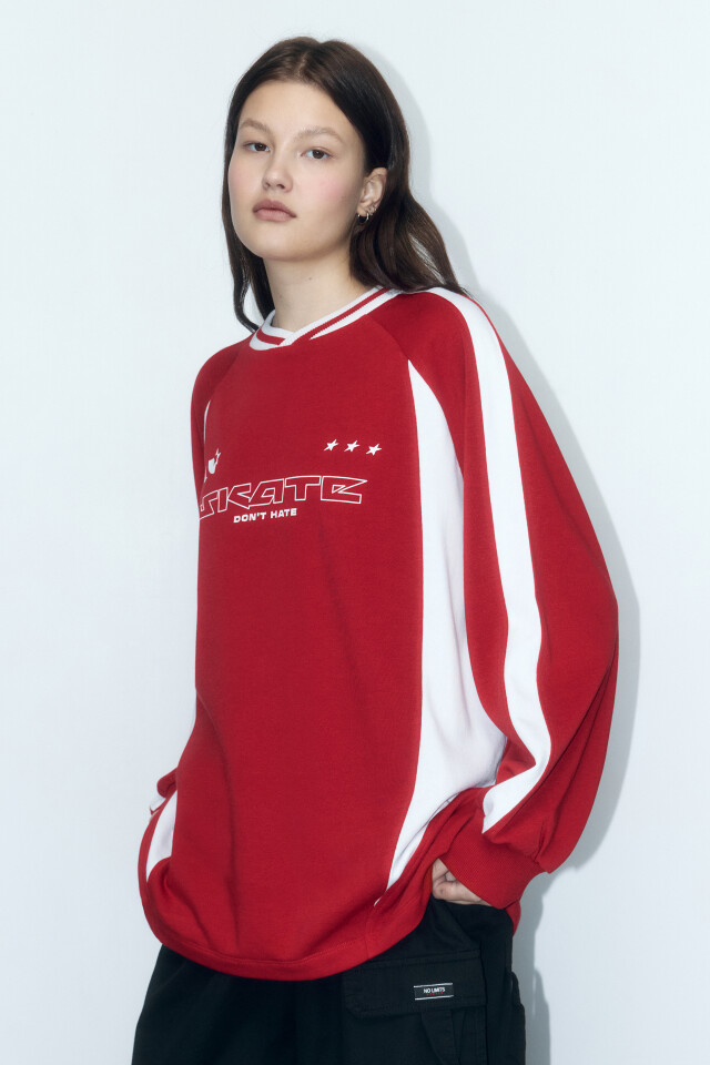 Лонгслив oversize в спортивном стиле - цвет красный - 3