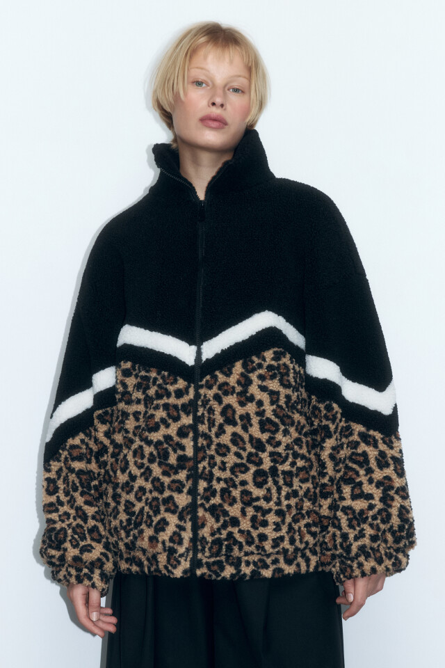 Куртка oversize из искусственного меха с принтом - цвет мультиколор - 3