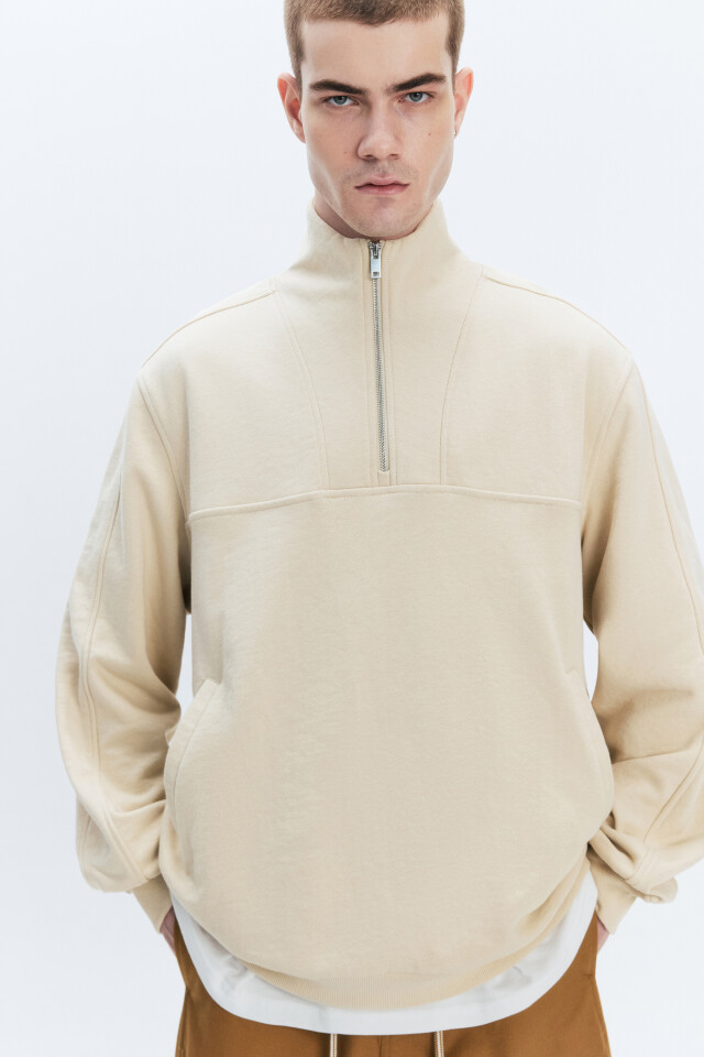Толстовка oversize с воротником-стойкой на молнии - цвет молочный - 2
