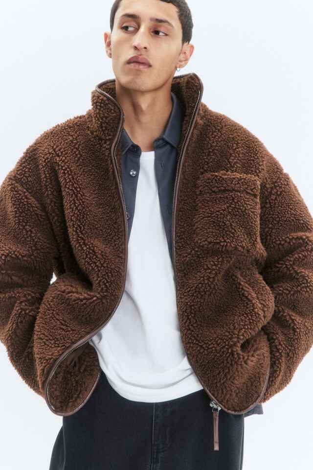 Куртка-чебурашка oversize с воротником-стойкой - цвет коричневый - 1