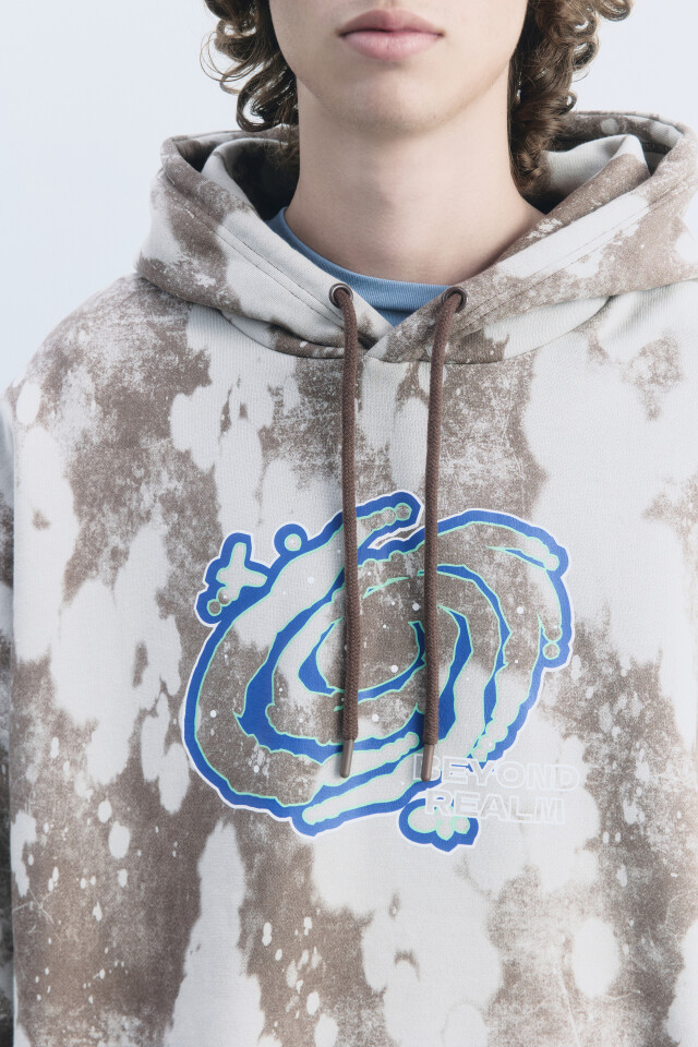 Худи oversize с эффектом тай-дай и принтом - цвет коричневый - 7