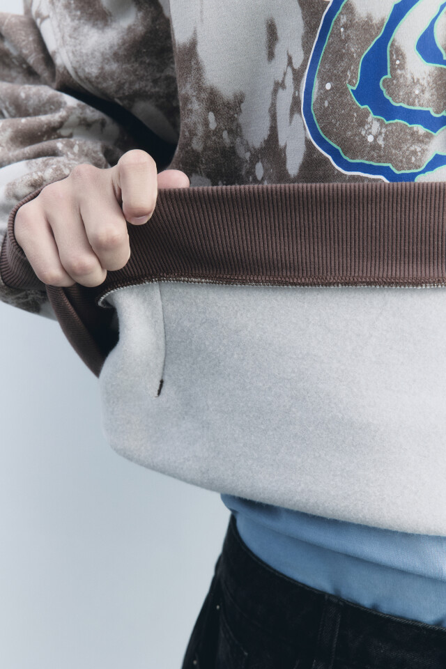 Худи oversize с эффектом тай-дай и принтом - цвет коричневый - 9