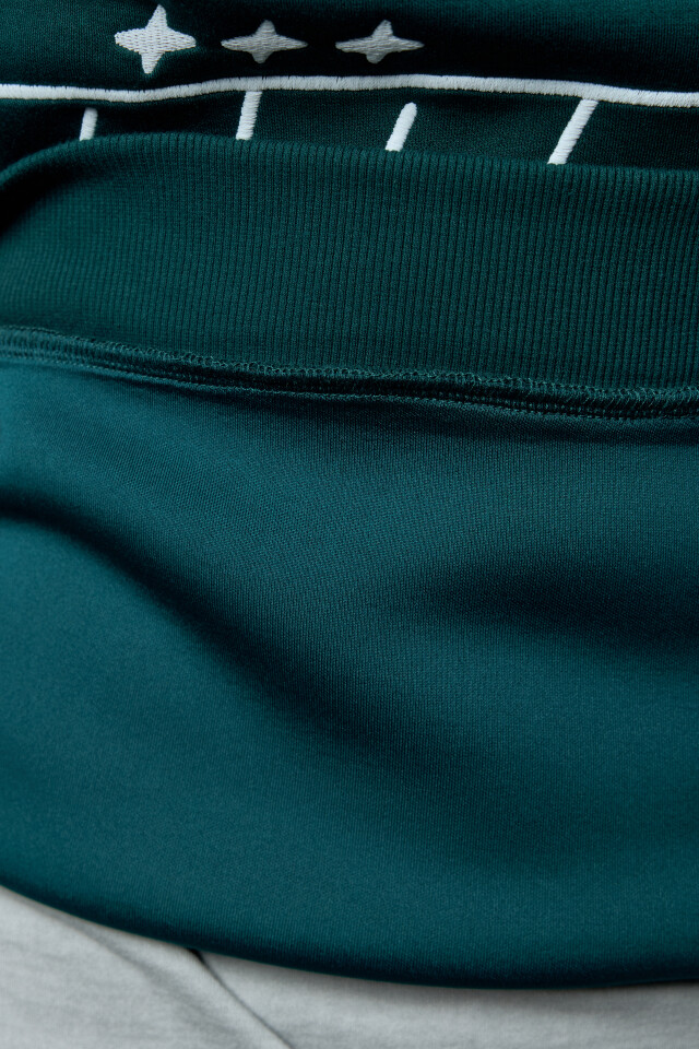 Толстовка half zip с вышитой надписью - цвет зеленый - 8