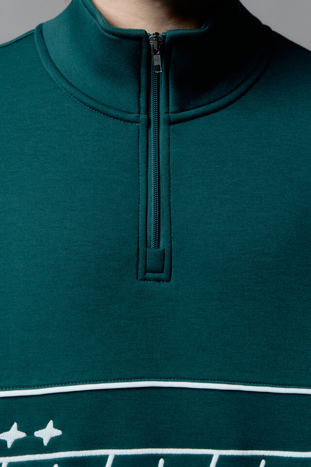 Толстовка half zip с вышитой надписью - цвет зеленый - 9
