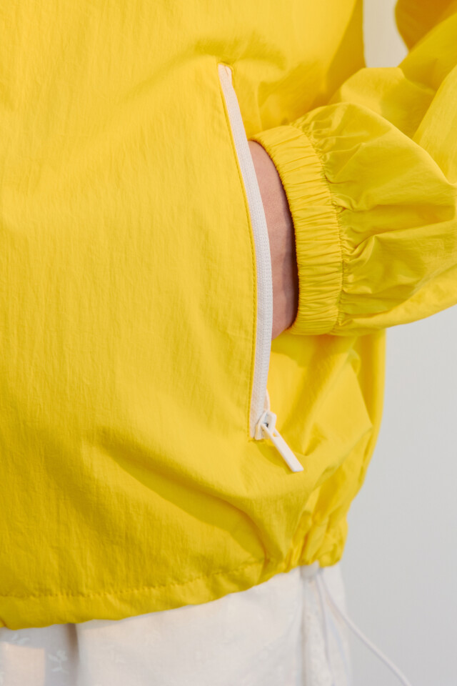 Куртка-ветровка oversize с капюшоном - цвет желтый - 6