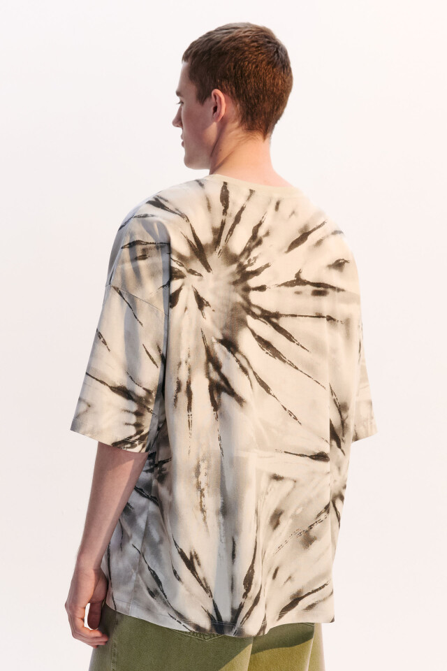 Футболка oversize с эффектом тай-дай и принтом - цвет серый - 4