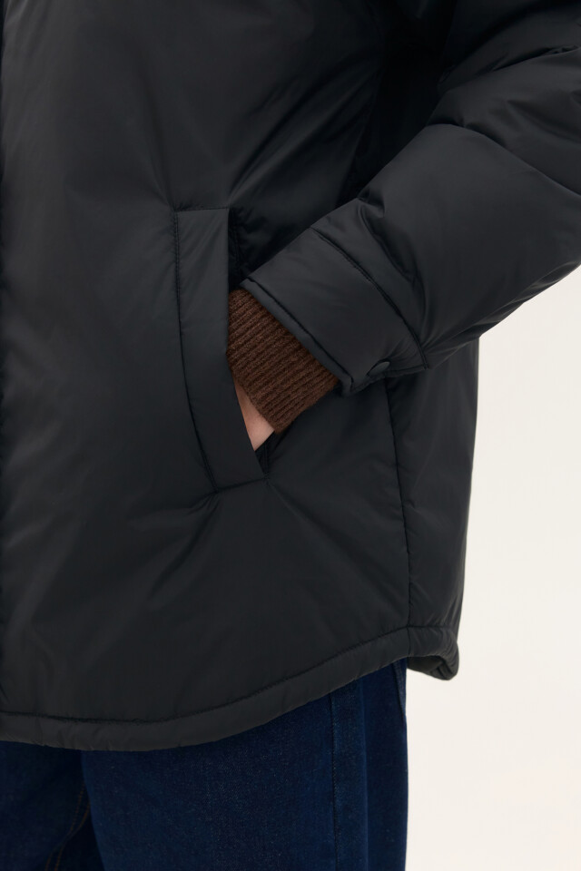 Куртка-рубашка oversize на утеплителе - цвет черный - 6