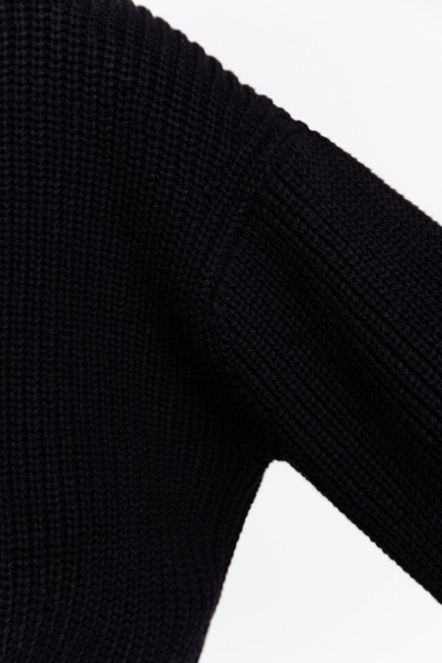 Свитер хлопковый oversize - цвет черный - 6