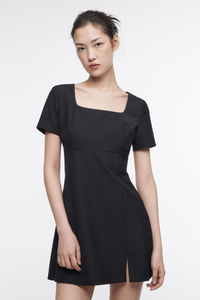 Платье DianaDress мини с разрезом - цвет черный - 2