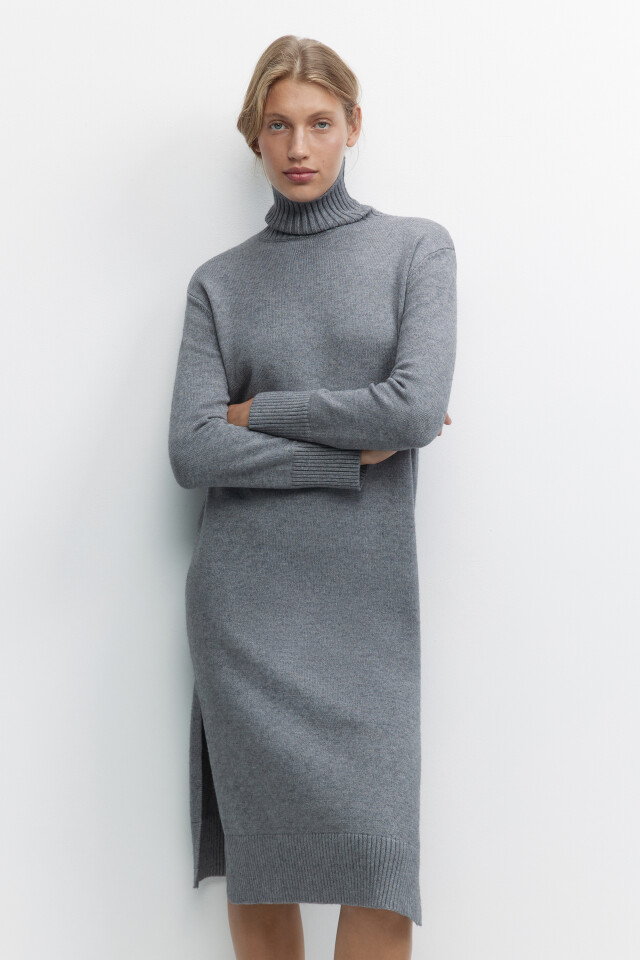 Платье-свитер KnitMidiDress вязаное с разрезом - цвет серый - 3