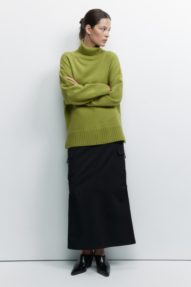 Свитер SWEATER свободный с боковыми разрезами - цвет зеленый - 5
