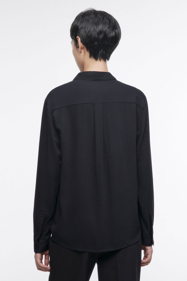 Блузка-рубашка ViShirt базовая из вискозы - цвет черный - 4